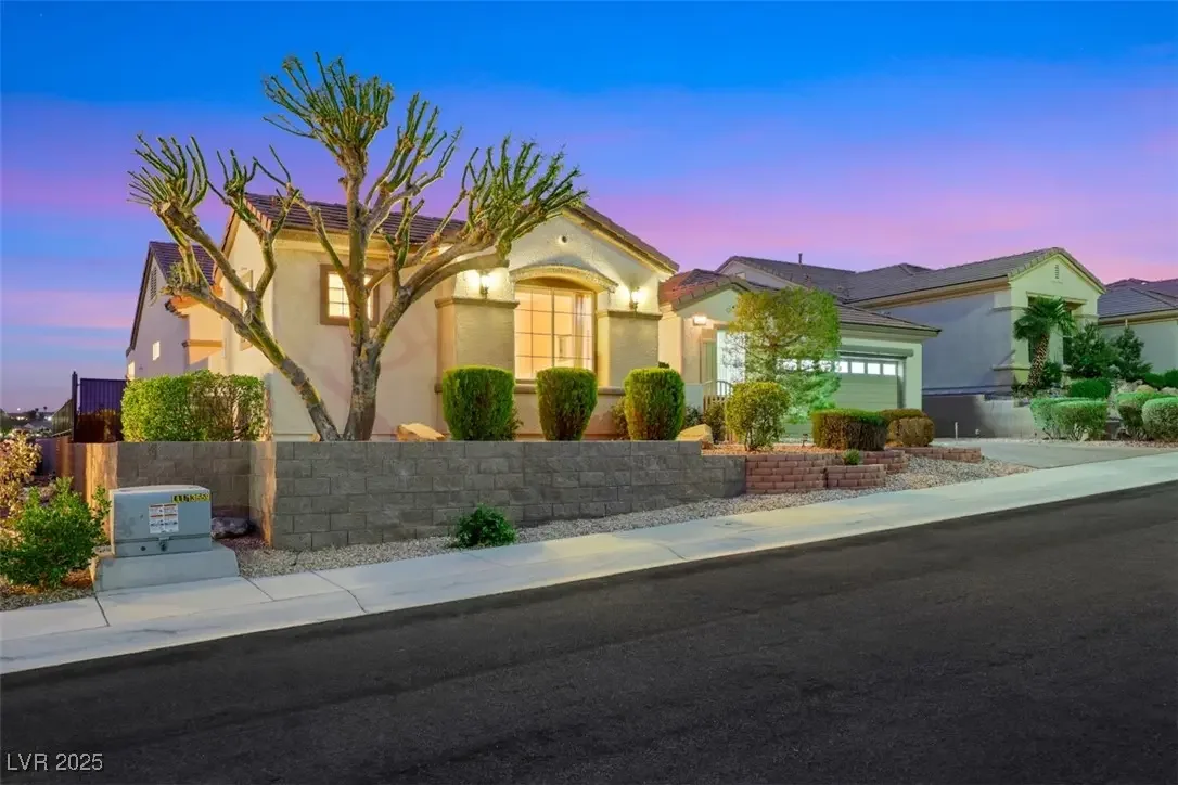 Photo of Listing #2672683