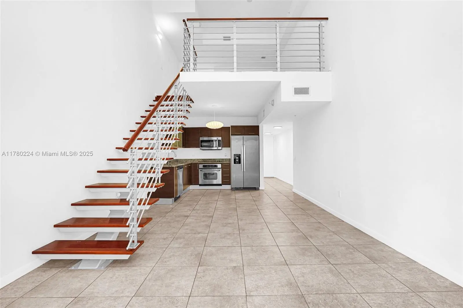 Photo of Listing #A11780224