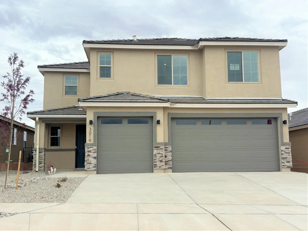 3016 Donita Lane Ne, Rio Rancho