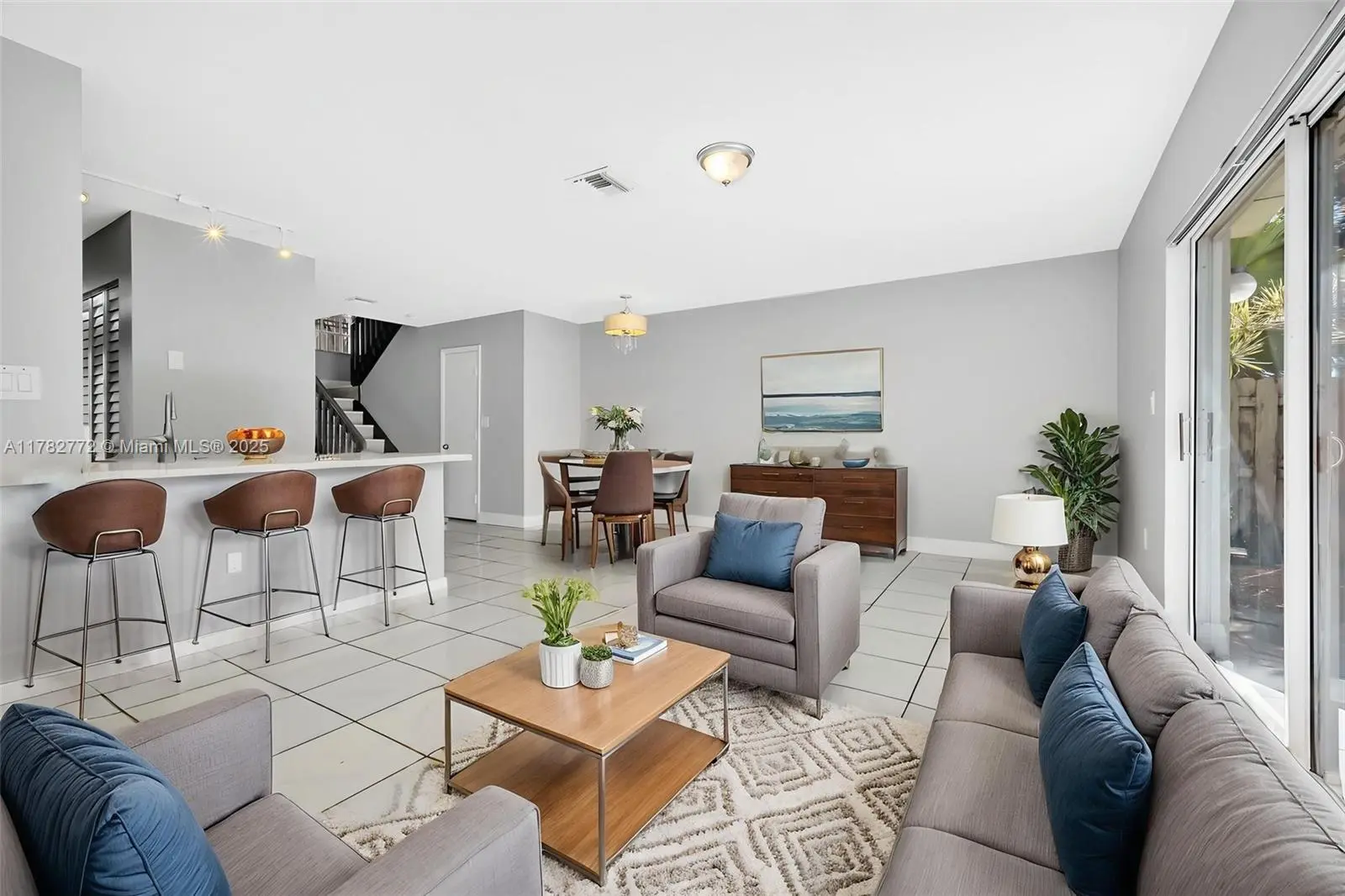 Photo of Listing #A11782772