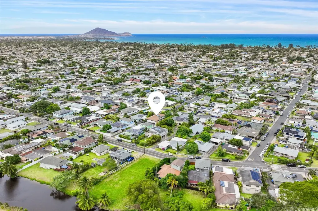 232 Kihapai Street # A, Kailua