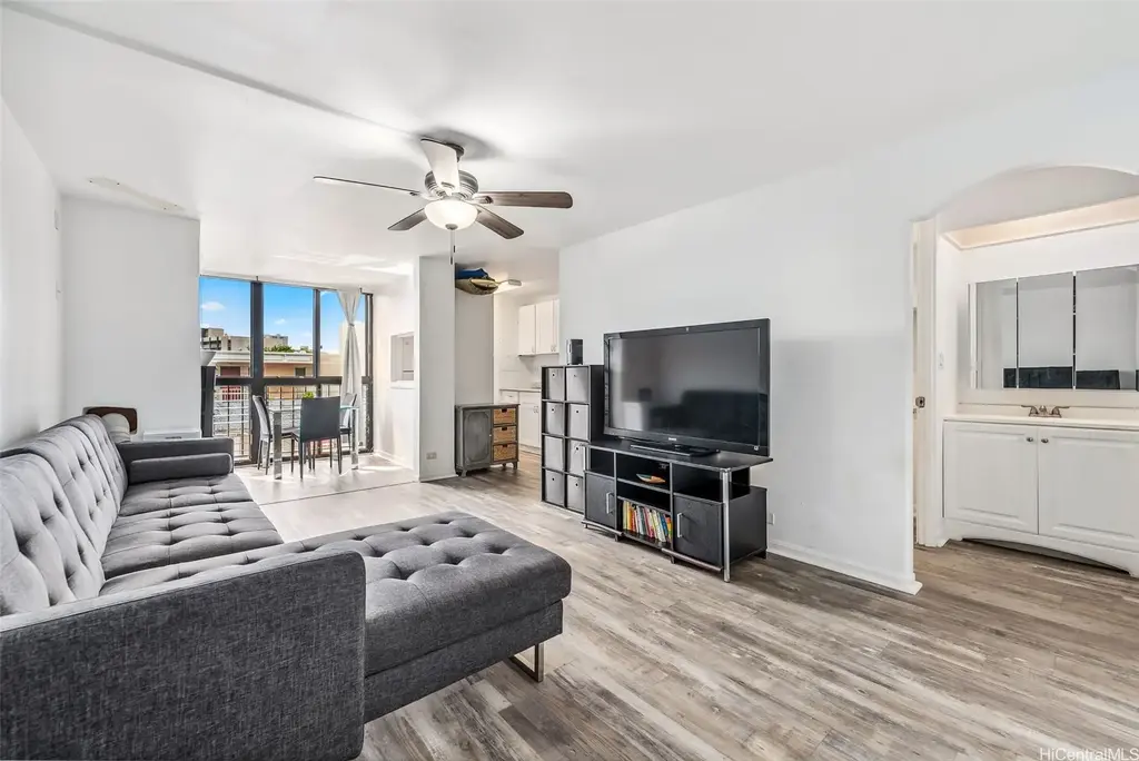 1415 Liholiho Street # 407, Honolulu