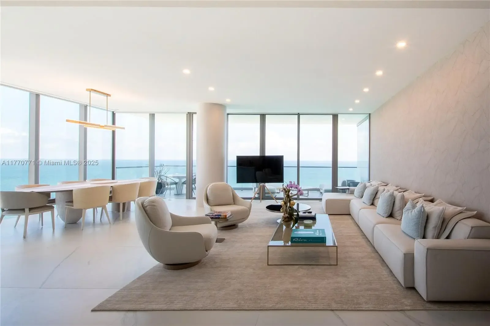 Photo of Listing #A11770771