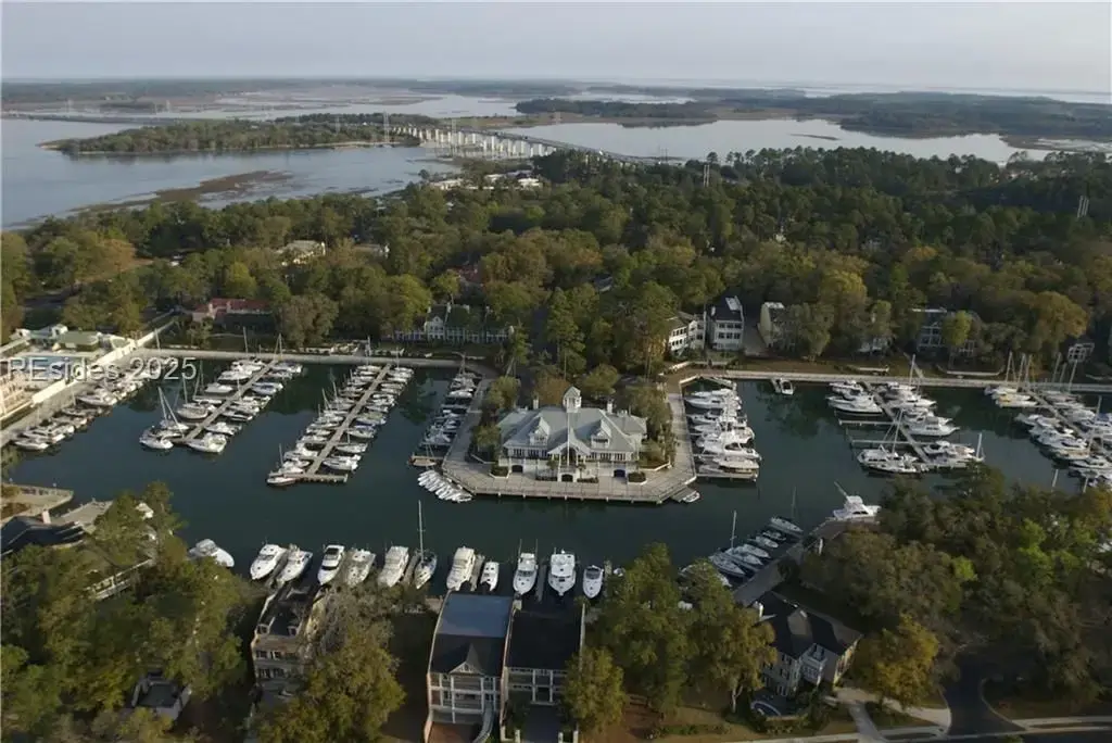 J-163 Windmill Harbour Marina, Hilton Head Island