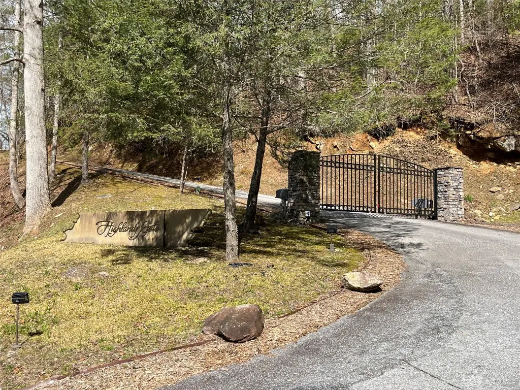 4 Highlands Gate Drive, Highlands