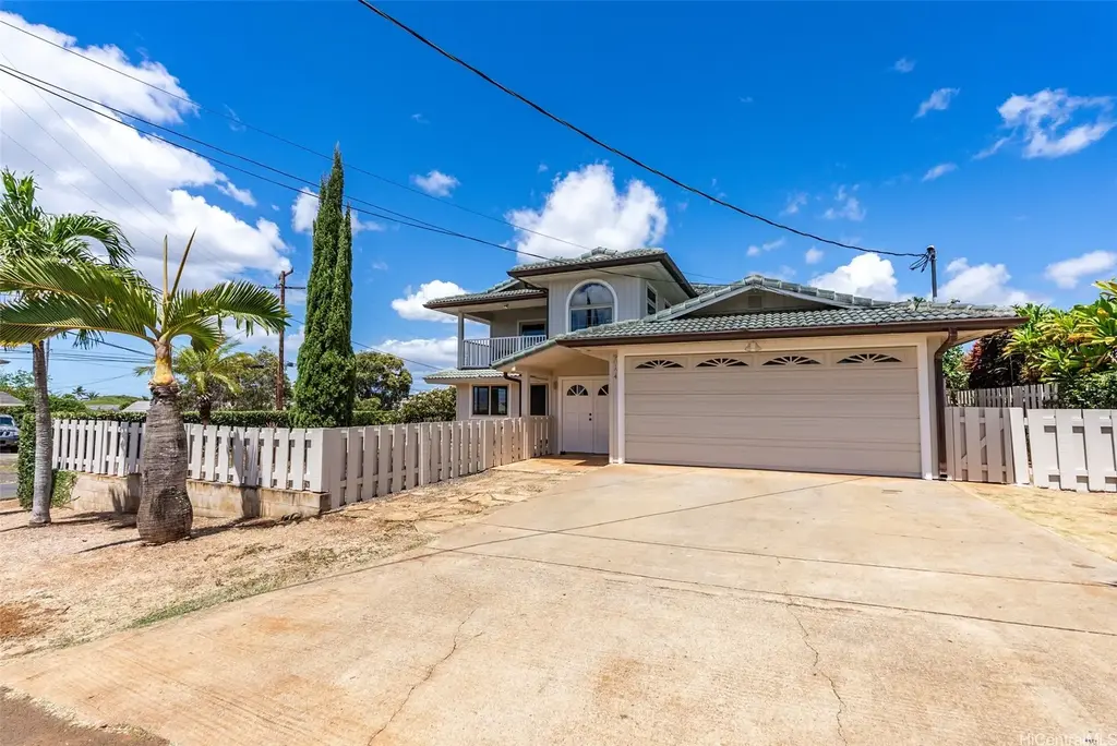 98-124 Keanae Street, Aiea