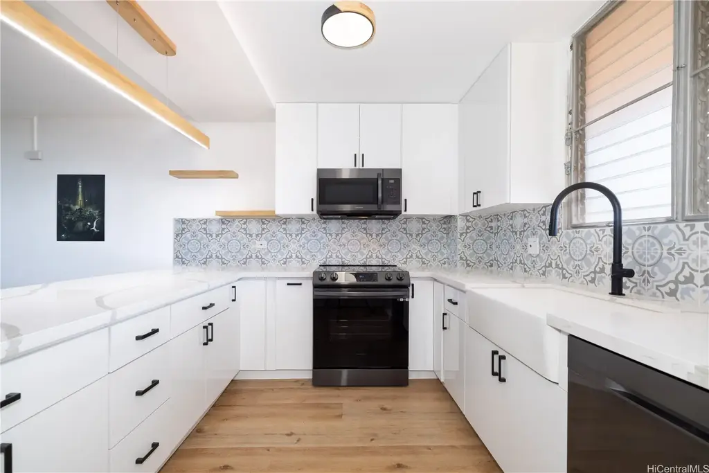 975 Ala Lilikoi Street # 503, Honolulu