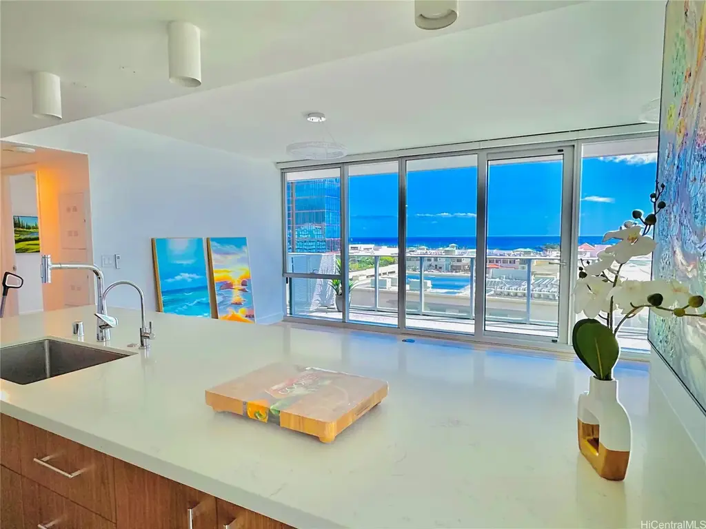 629 Keeaumoku Street # 1201, Honolulu
