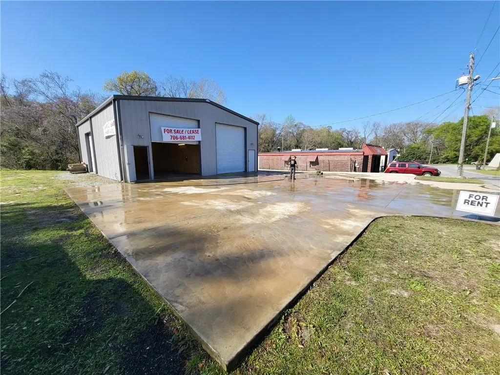 1011 E 12th Place B, Phenix City