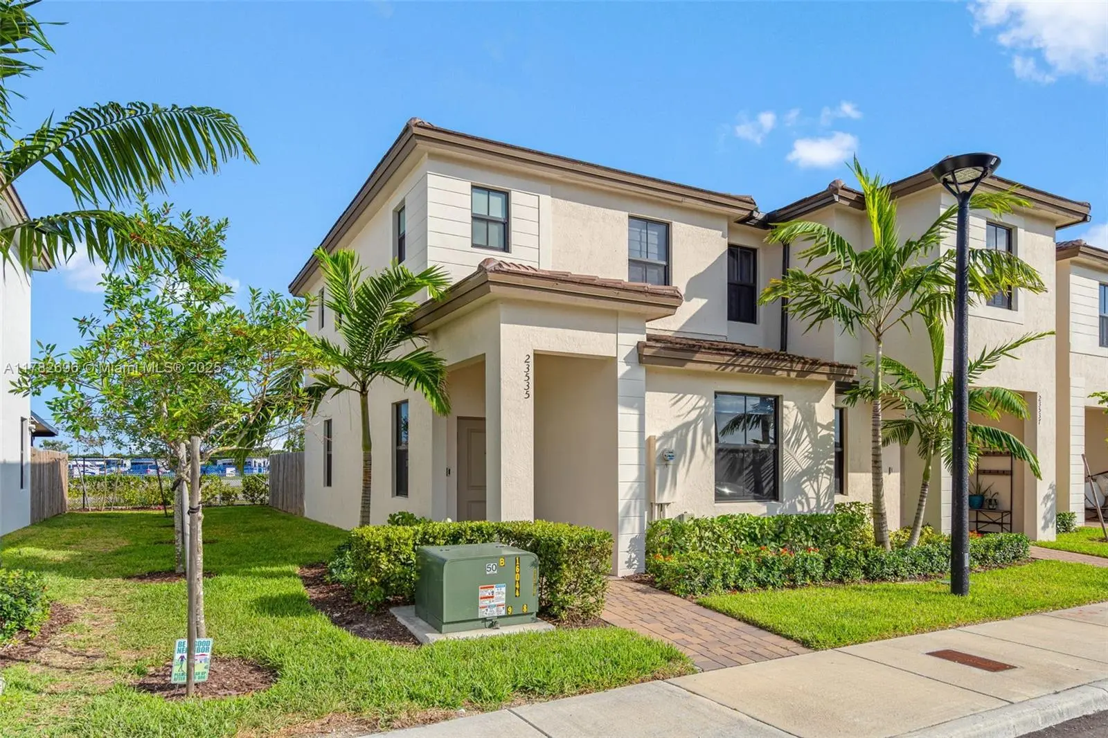 Photo of Listing #A11782696