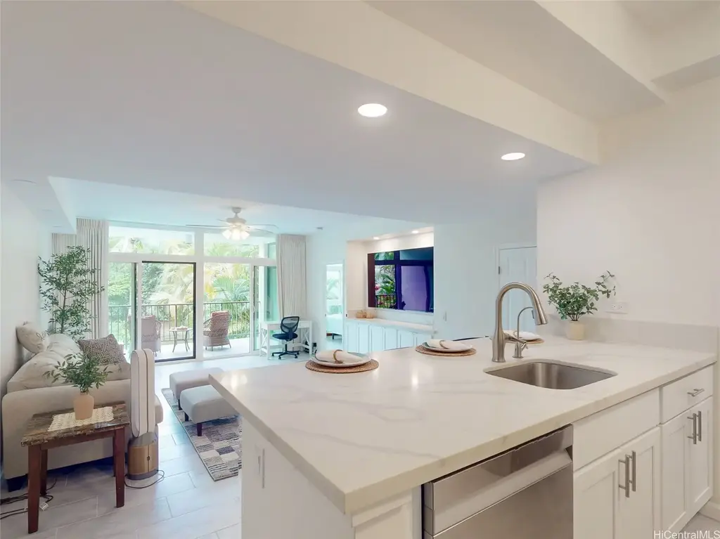 1020 Aoloa Place # 210b, Kailua