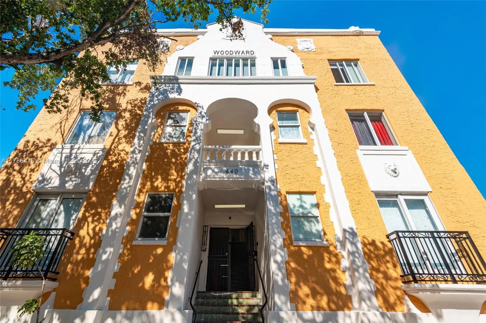 Photo of Listing #A11786413