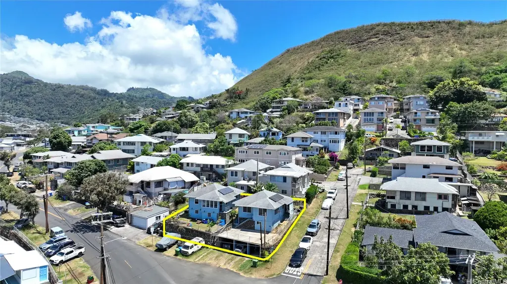 1767 Puowaina Drive, Honolulu