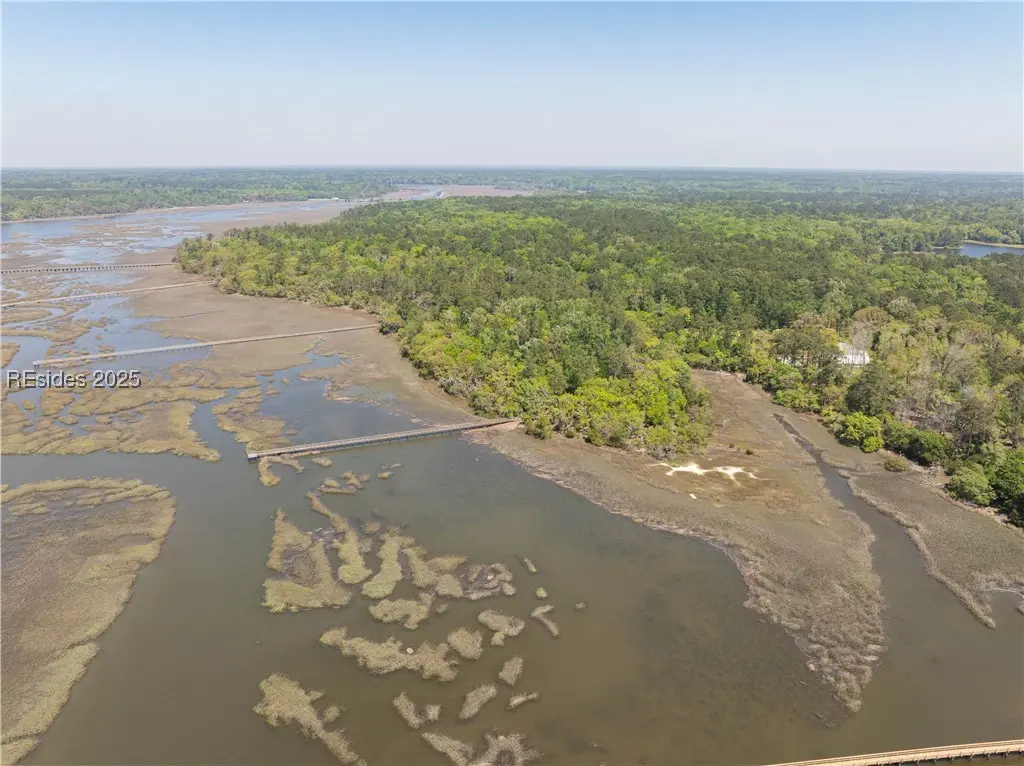 Photo of Listing #452743