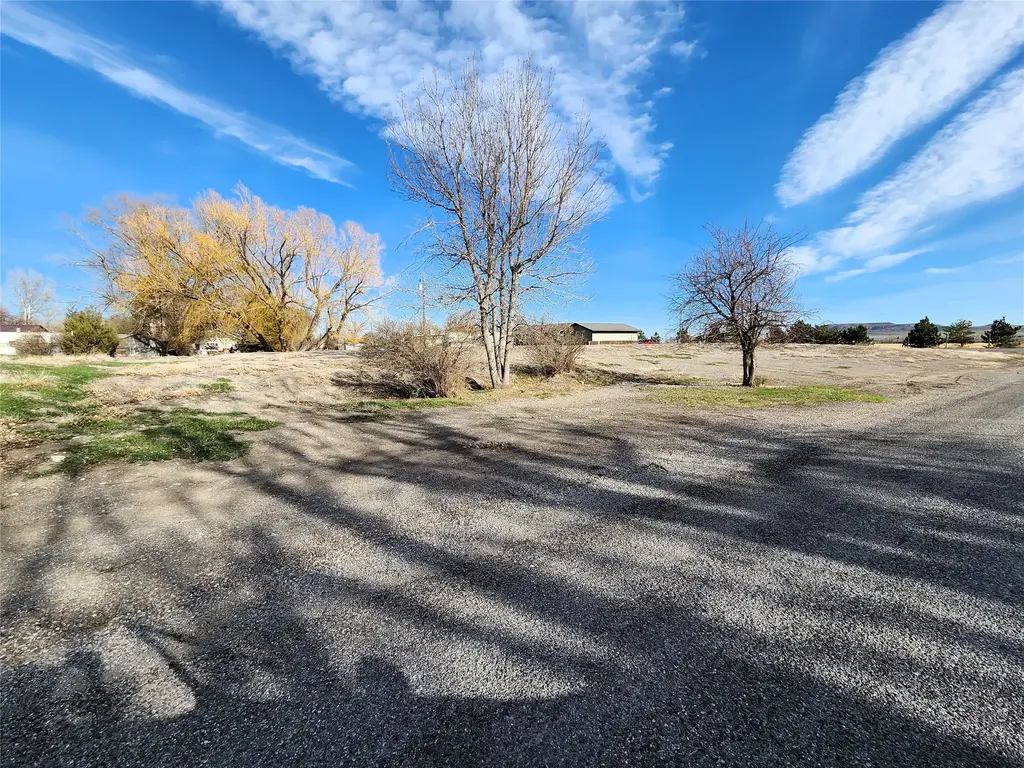 613 4th Avenue Sw, Choteau