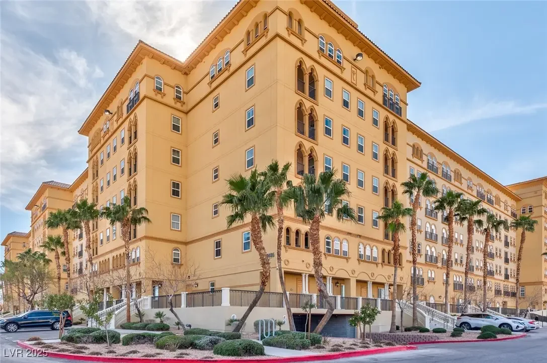 Photo of Listing #2676921