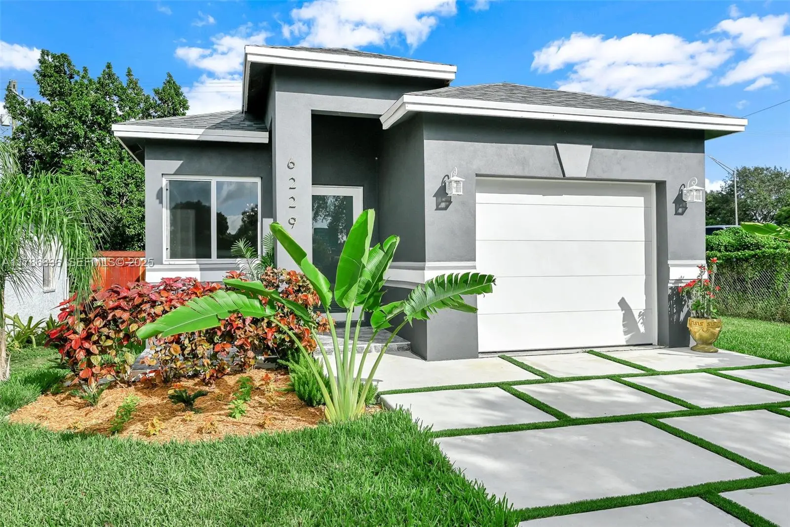 Photo of Listing #A11786836