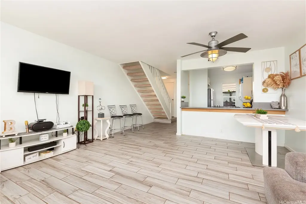 92-906 Welo Street # 86, Kapolei