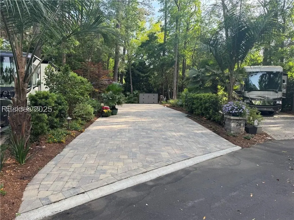 Photo of Listing #452814