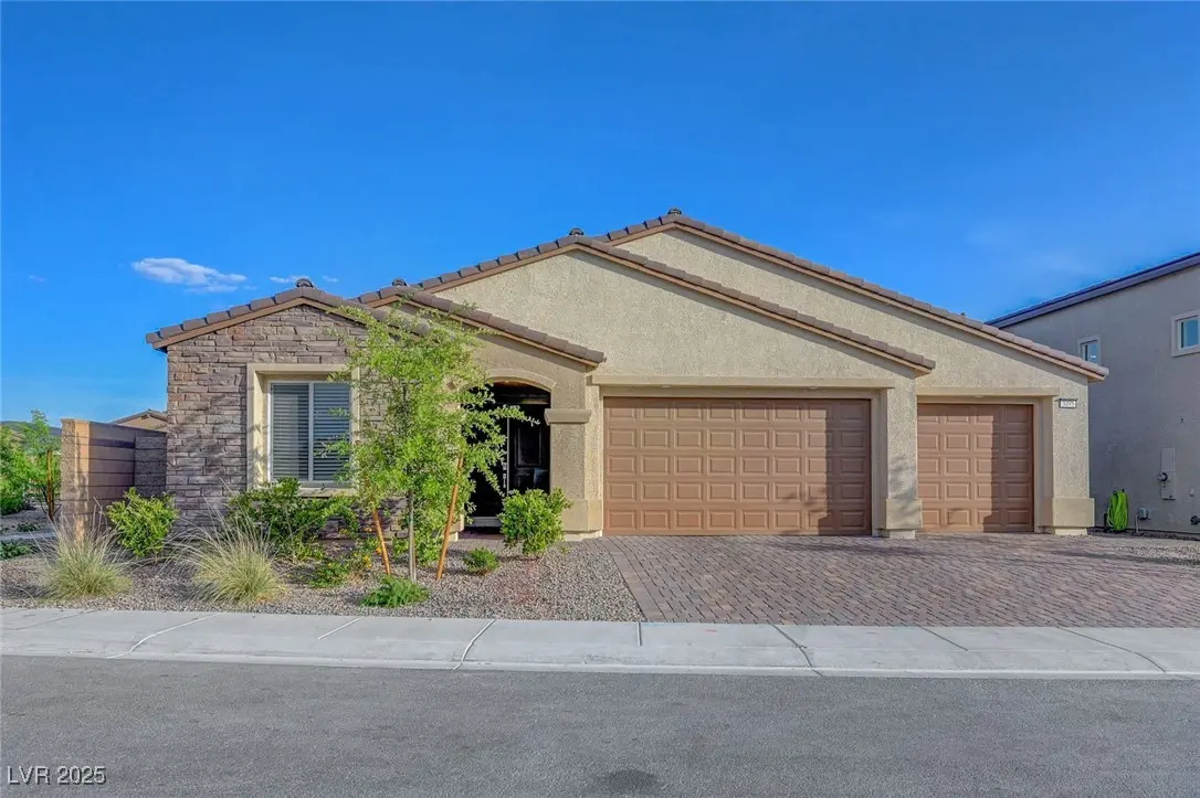 Photo of Listing #2677225