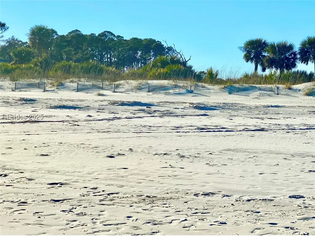 Photo of Listing #452897