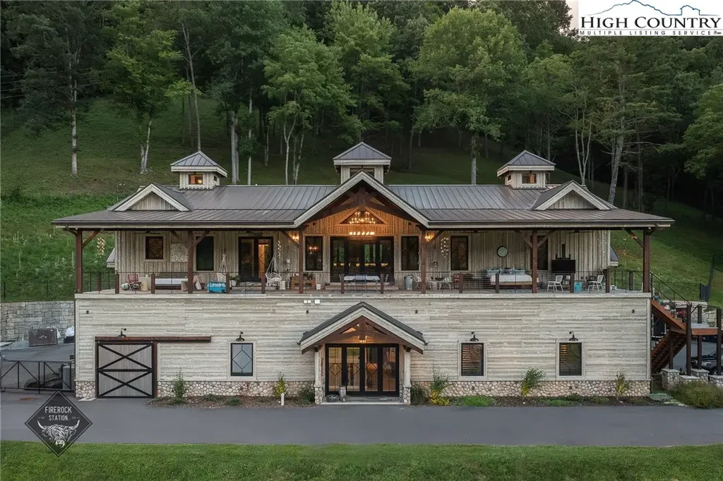 231 Firerock Station Trail, Sugar Grove