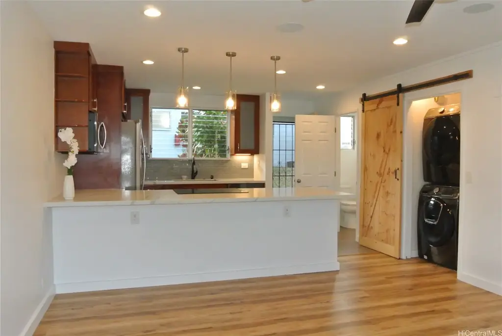 1438 Hunakai Street # 122, Honolulu