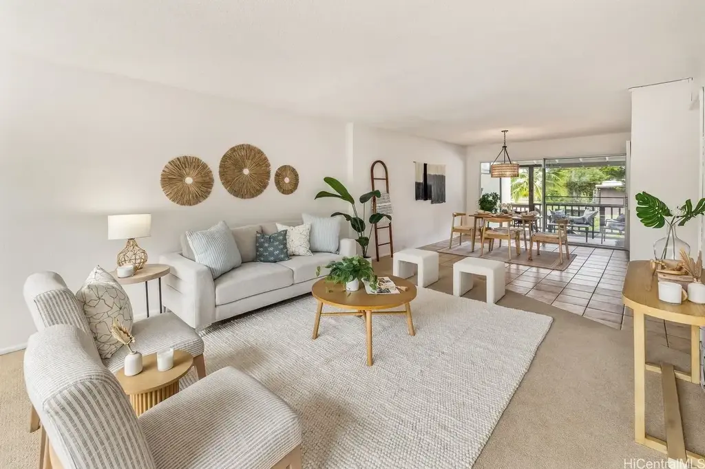 6215 Kawaihae Place # B102, Honolulu