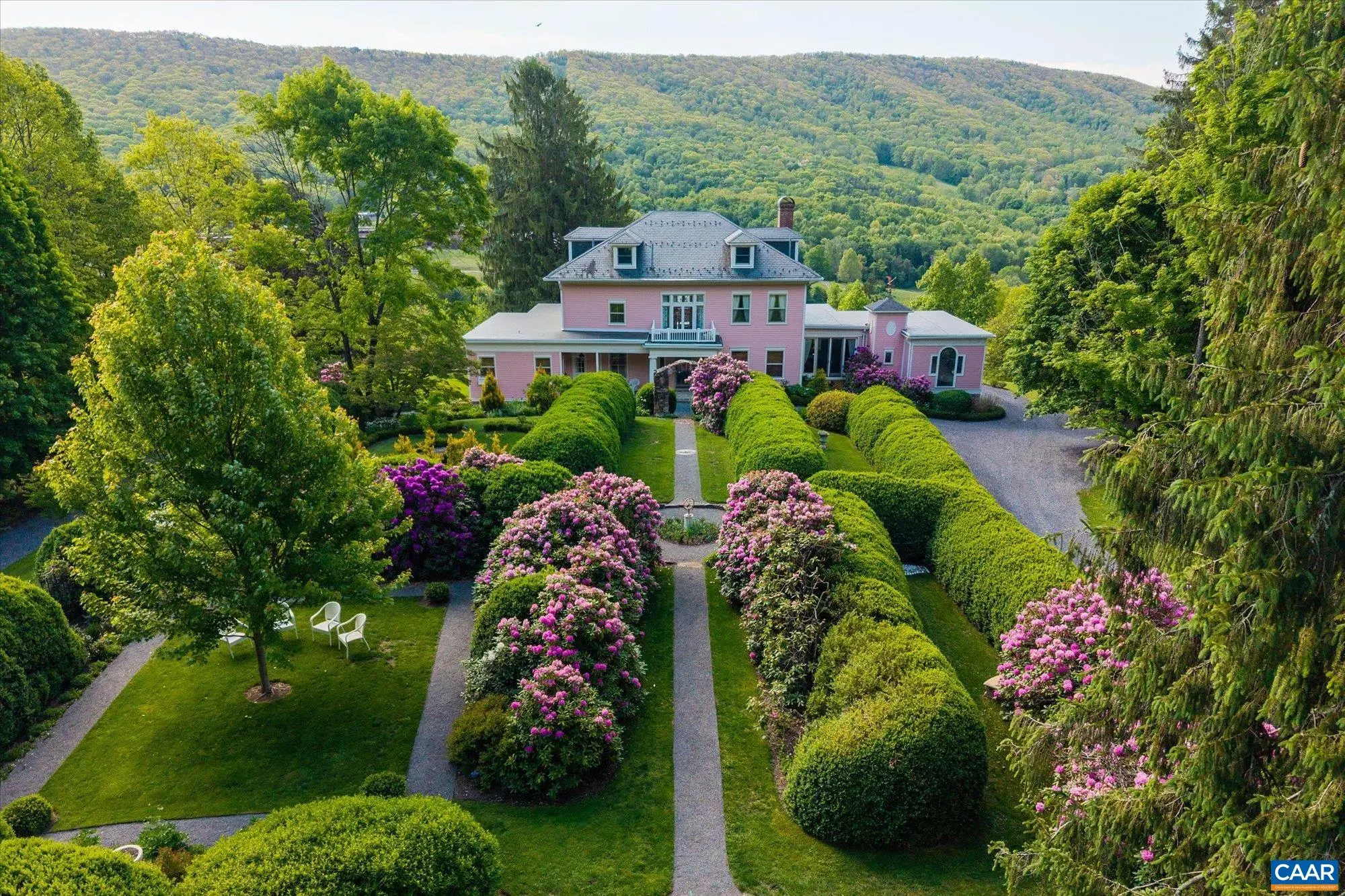 356 Routier Hill Rd, Hot Springs