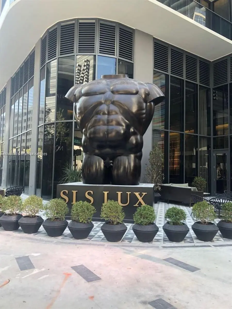 Photo of Listing #A11792809