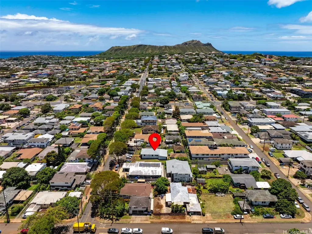 1242 16th Avenue, Honolulu