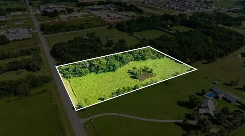 5.04 Acres On W Centerton Boulevard, Centerton