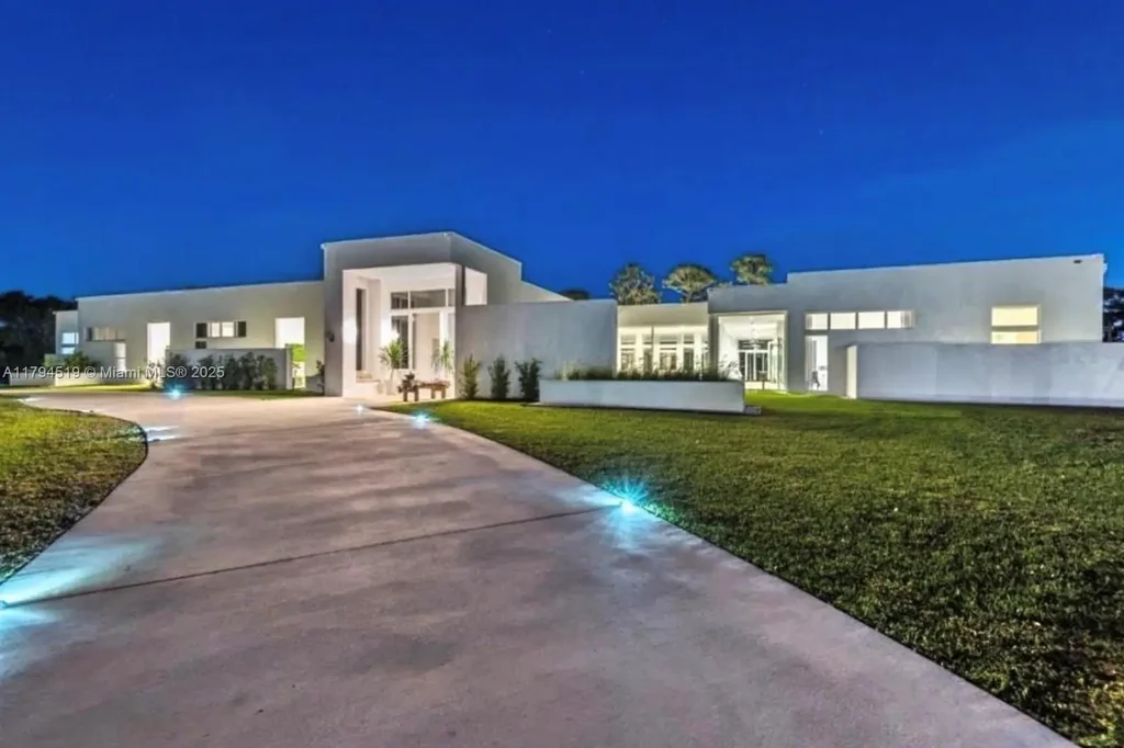 1901 Se Ranch Rd, Jupiter