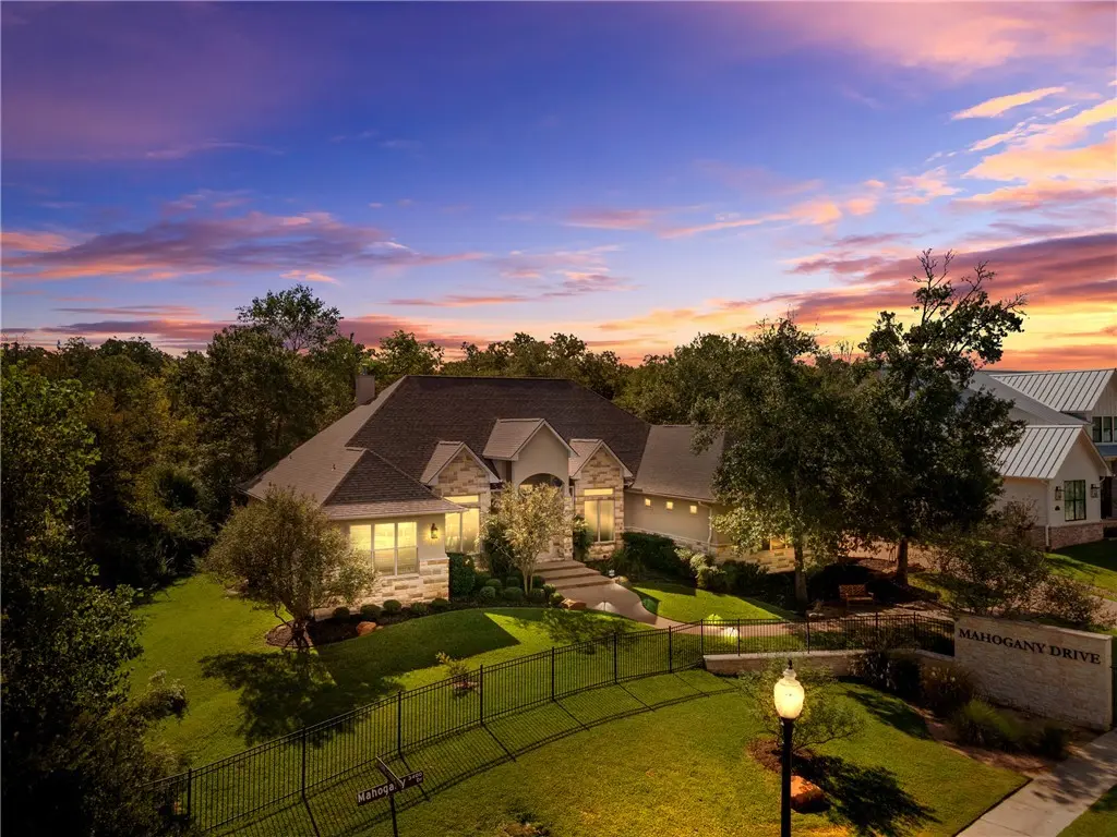 3401 Mahogany Drive, Bryan