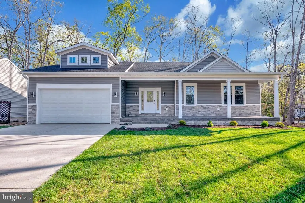 400 Constitution Blvd, Locust Grove