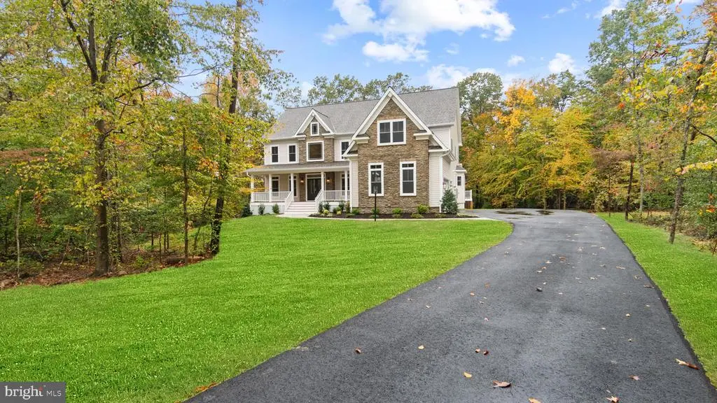 5906 Copper Mill Dr, Fredericksburg