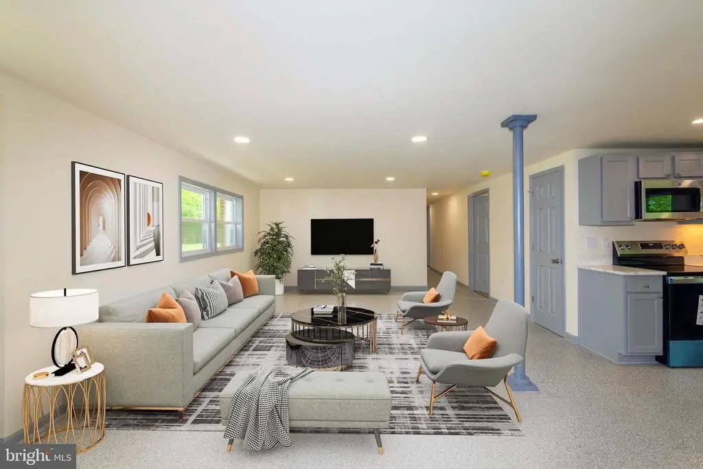 20738 Monrovia Rd, Orange