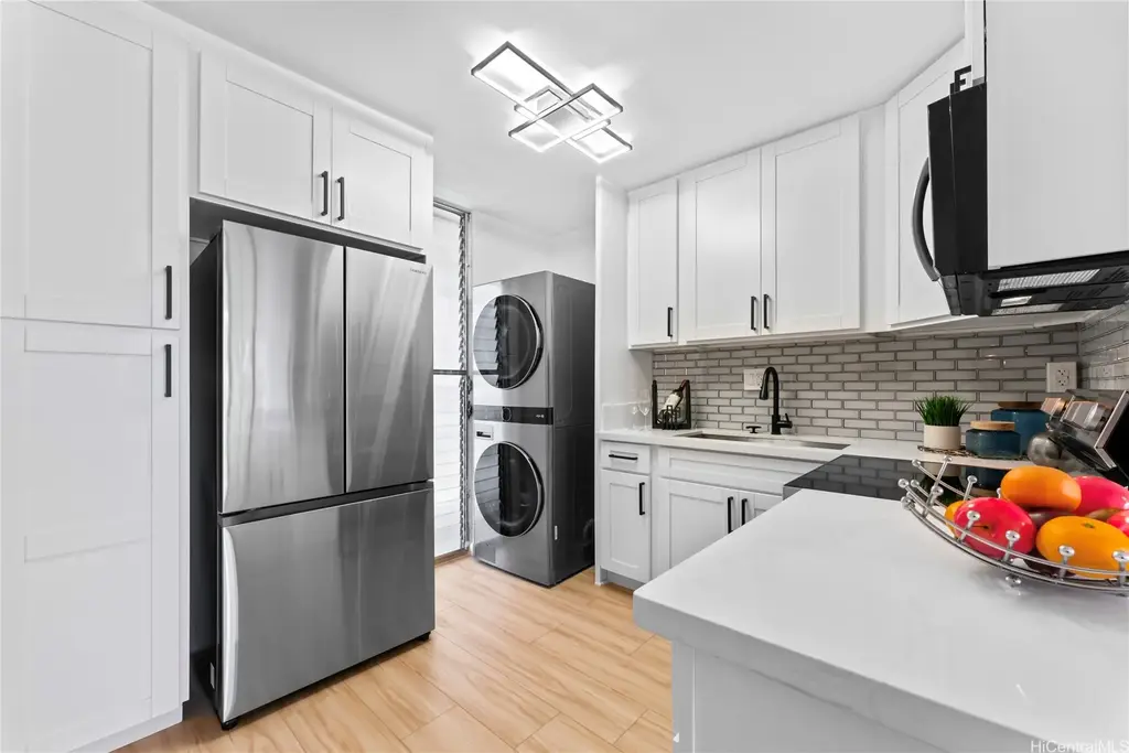 95-2031 Waikalani Place # D306, Mililani