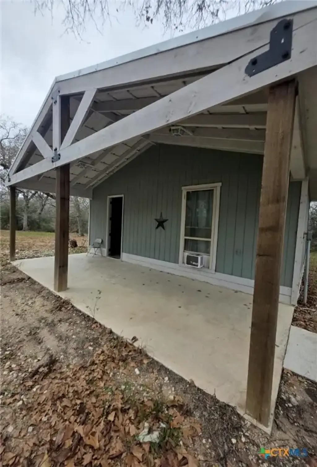 1060 Vivroux Ranch Road, Seguin