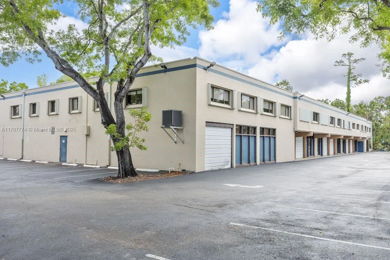 Photo of Listing #A11797774