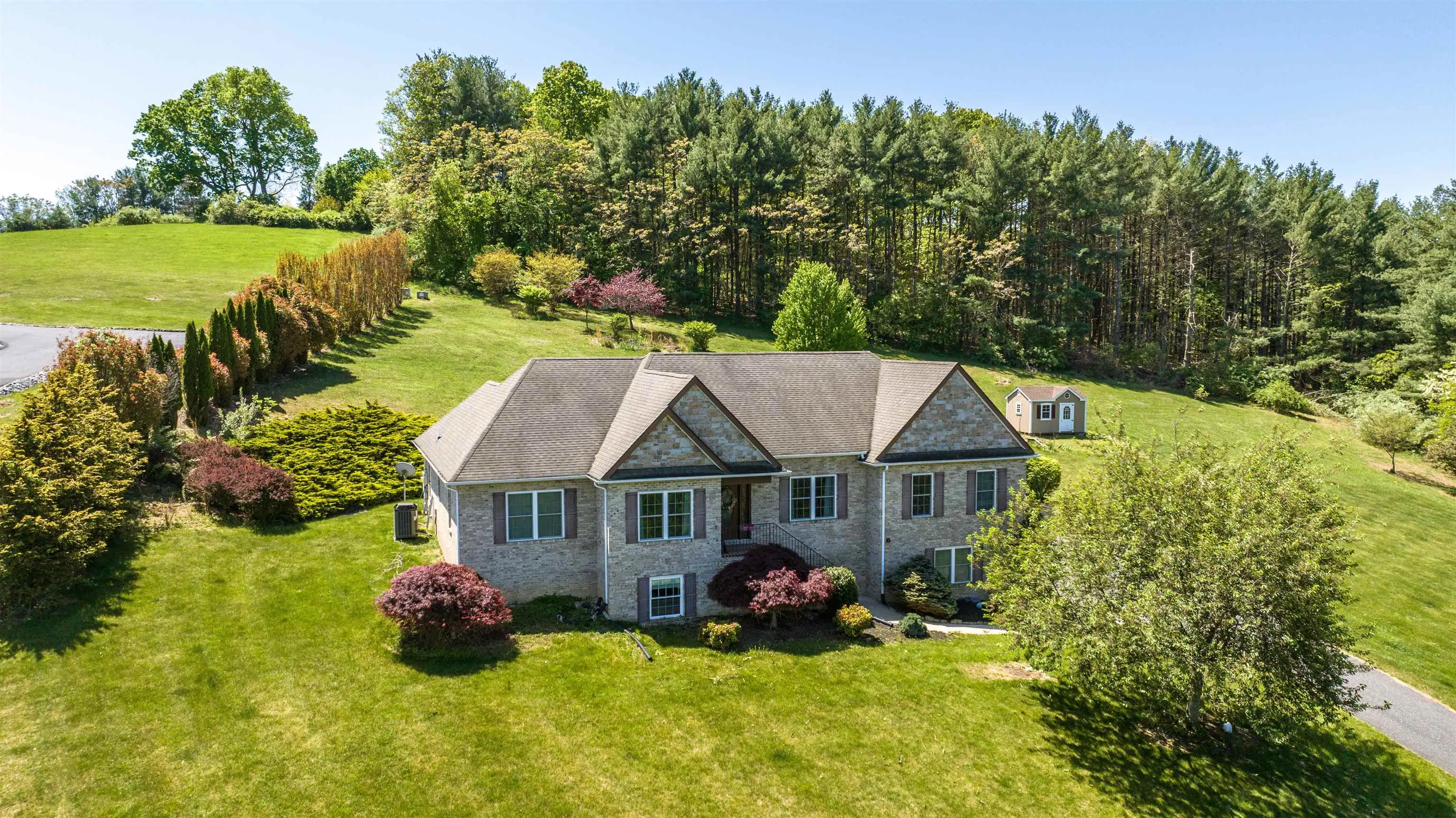 81 Cedar Creek Ln, Fort Defiance