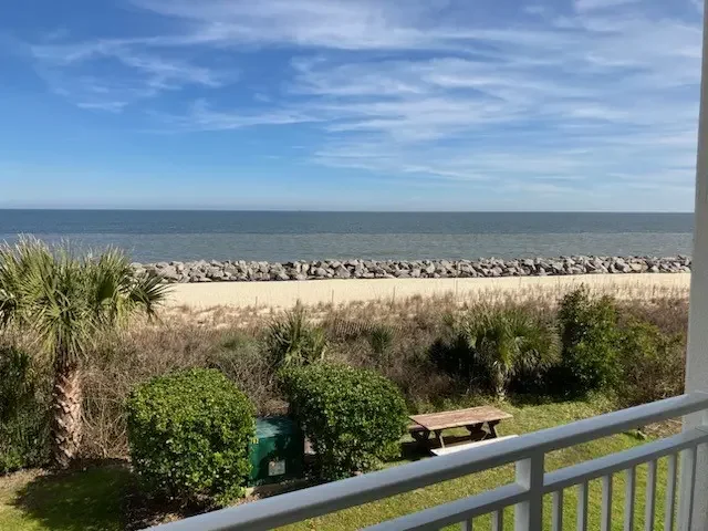1175 N Beachview Drive 105, Jekyll Island