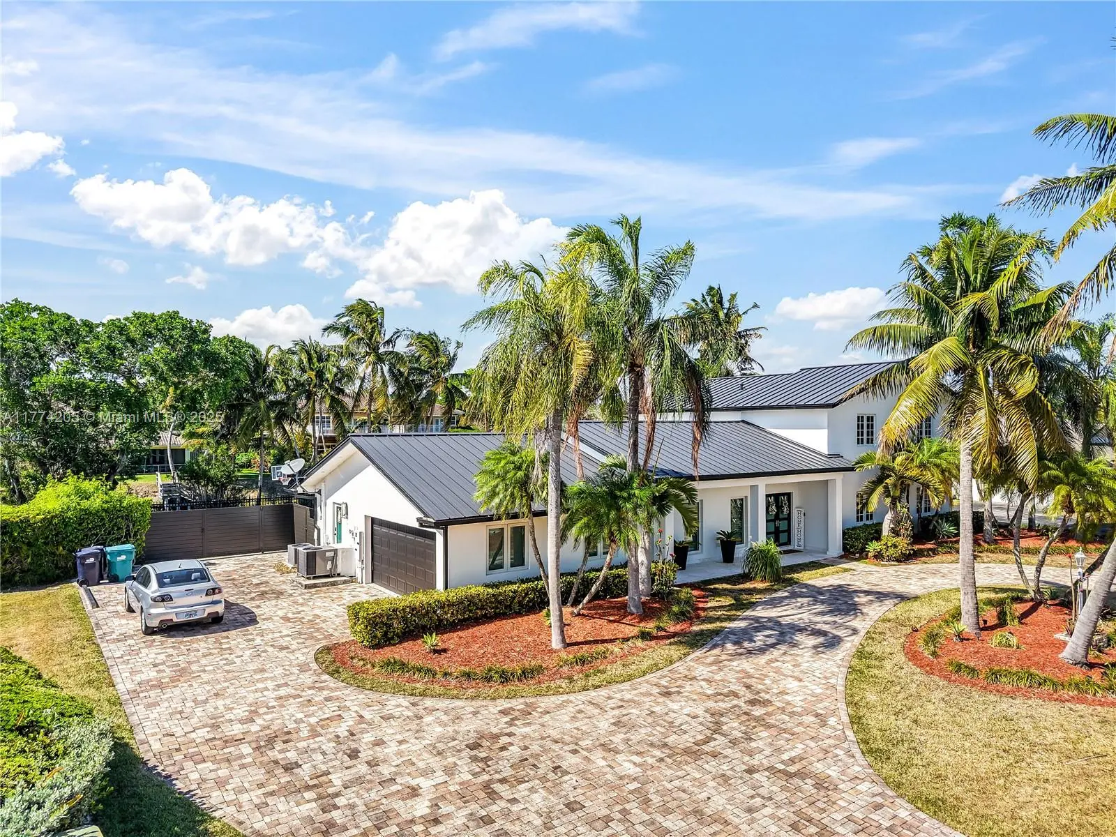 Photo of Listing #A11774205