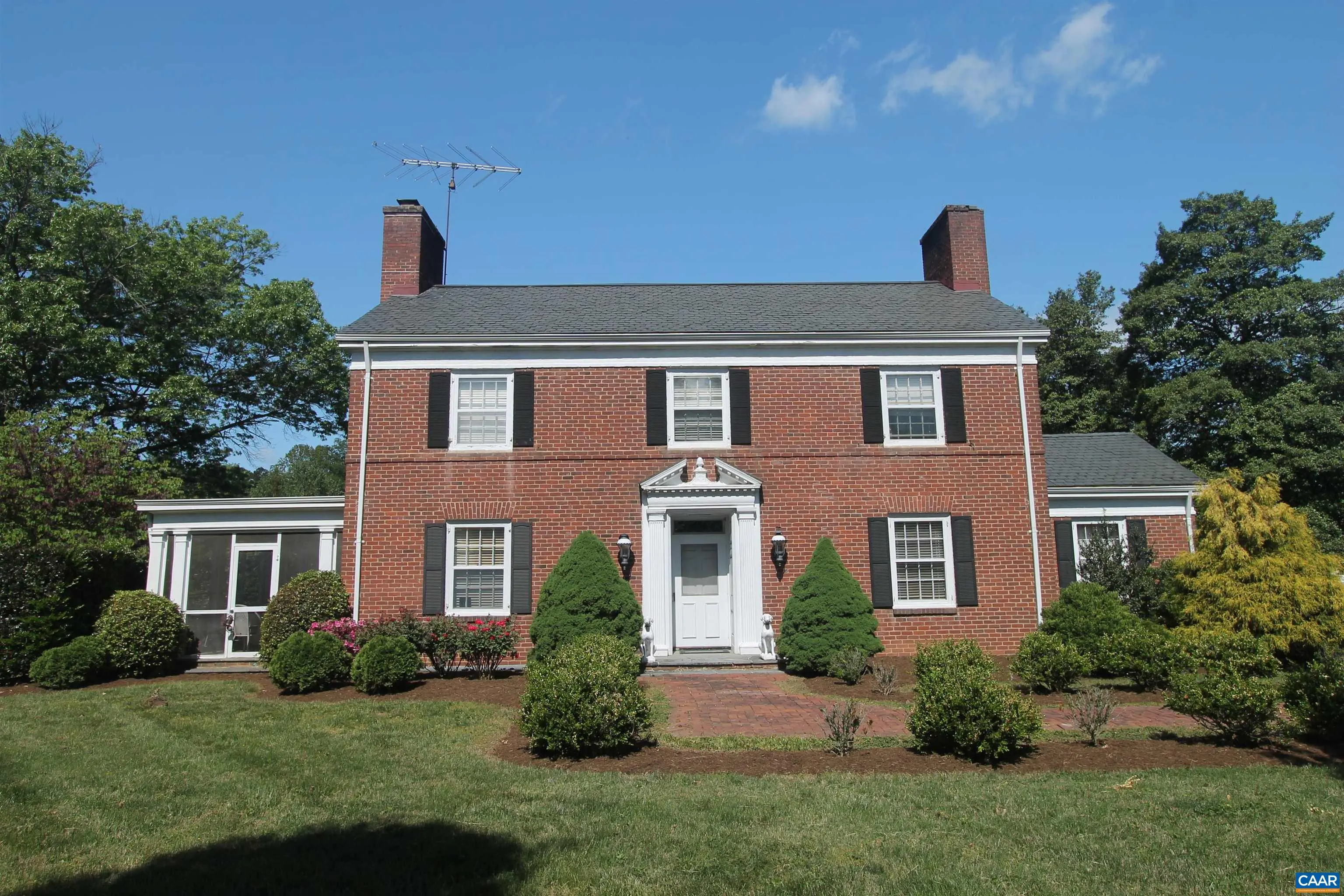 85 Georgetown Rd, Charlottesville