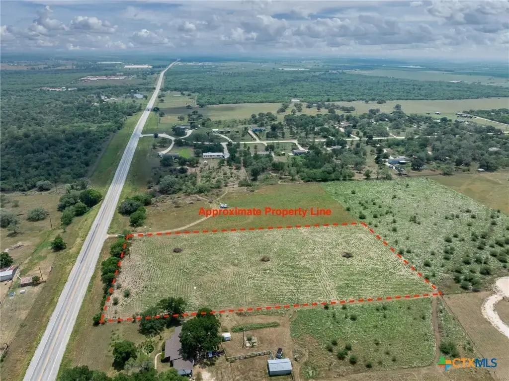 Lot 11 Tx-304, Gonzales