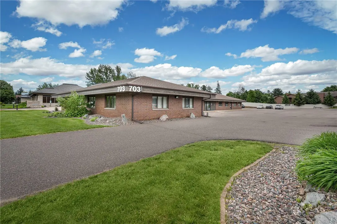 703 W Hamilton Avenue, Eau Claire
