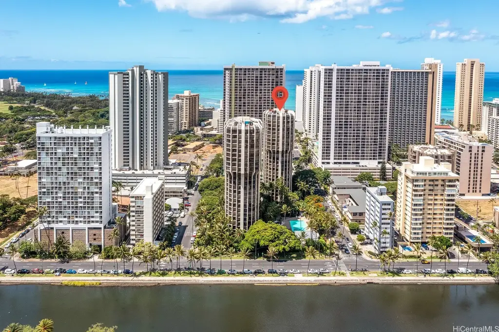 300 Wai Nani Way # 1902, Honolulu