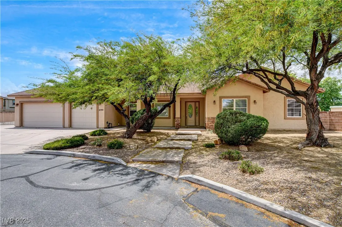 Photo of Listing #2681516