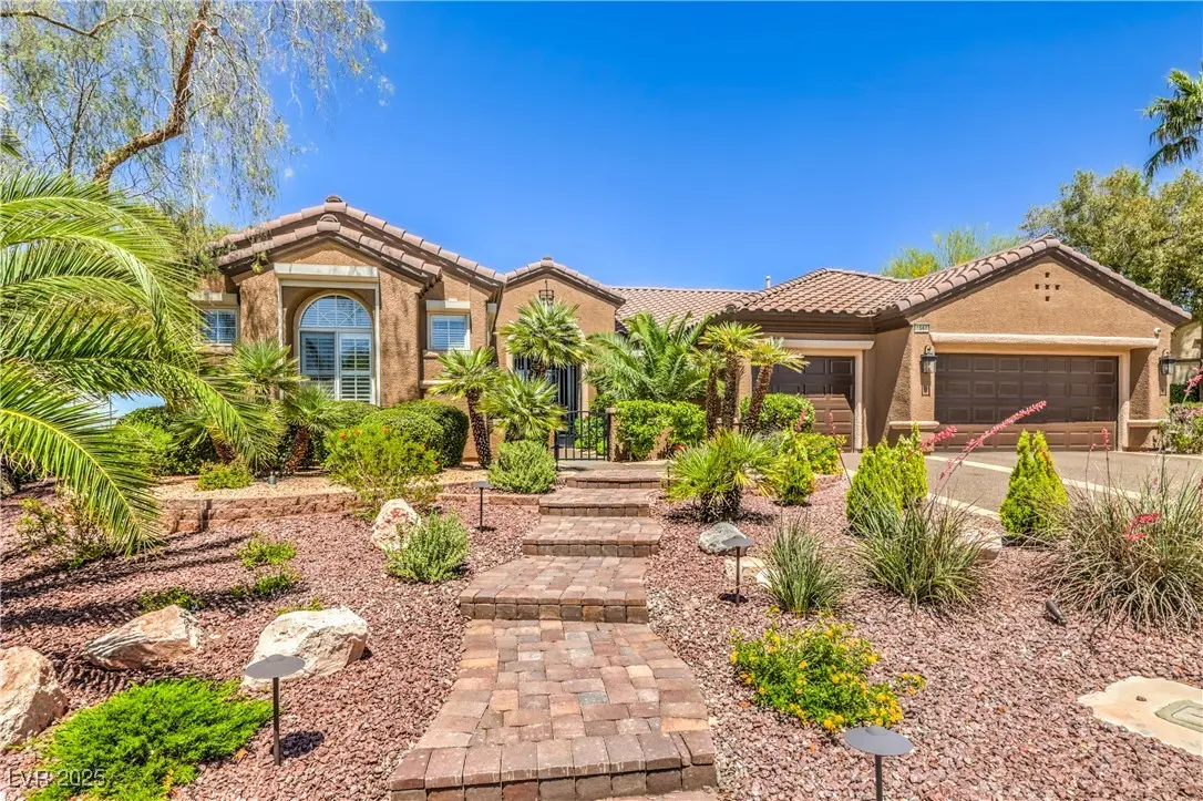 Photo of Listing #2680197