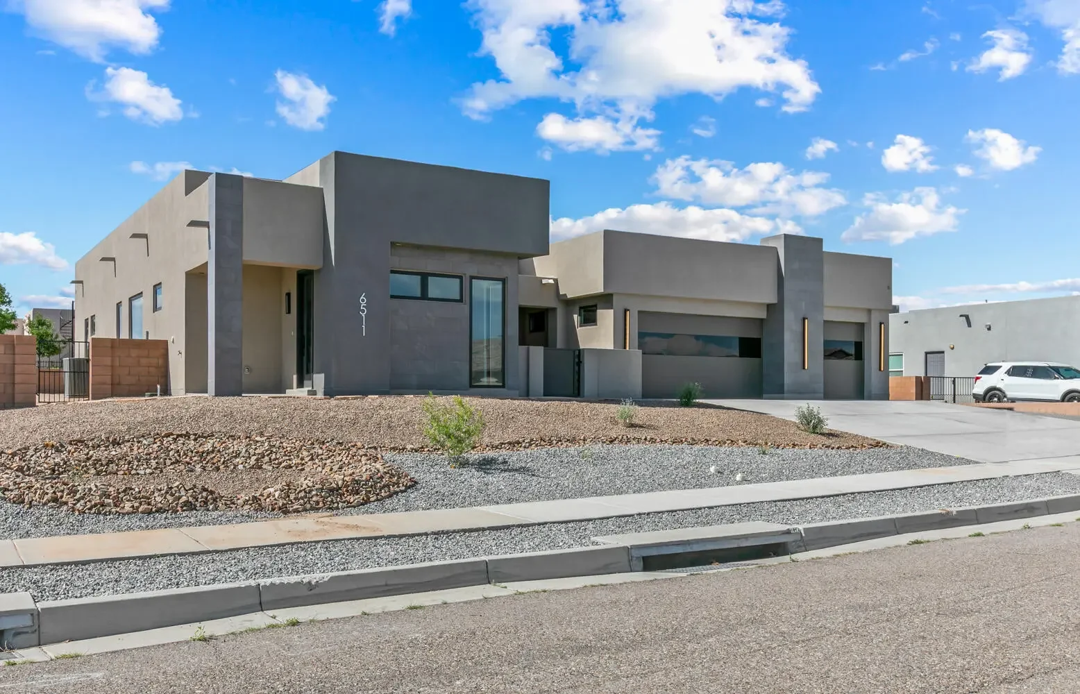 6511 Vista Del Prado, Albuquerque